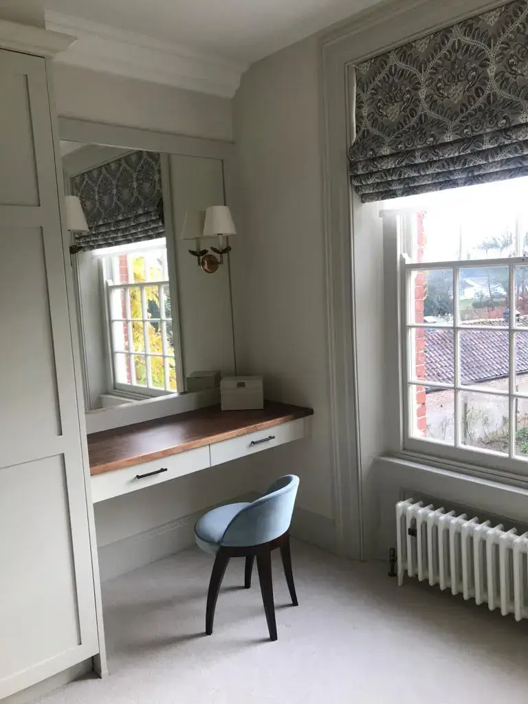 The walk-in dressing room, detail