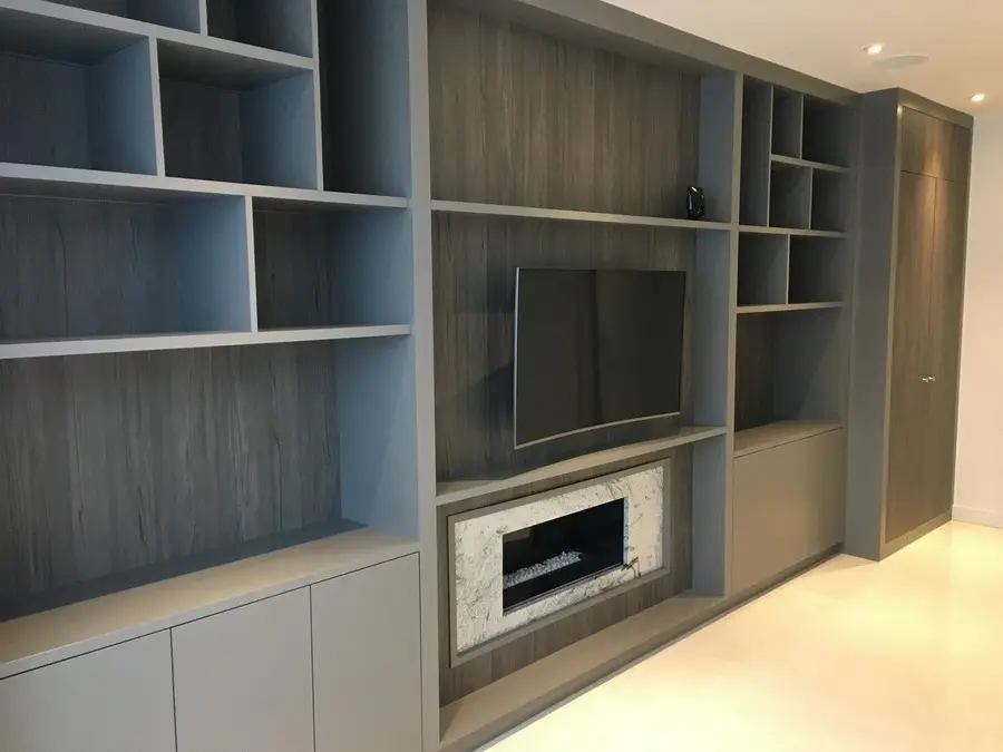 Media suite, hidden bar, detail