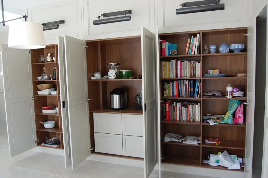 The walnut pantry, detail
